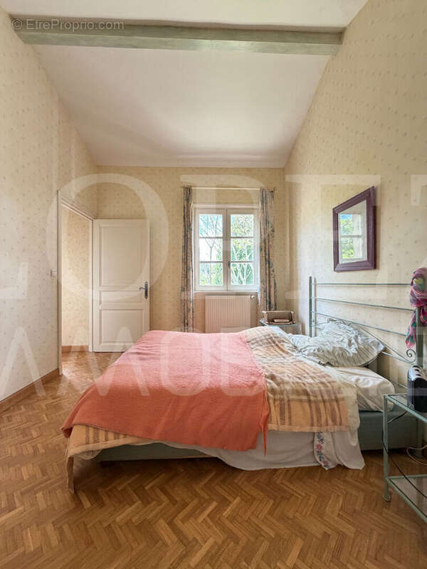 Maison à LABRUGUIERE