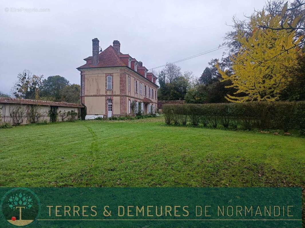 Maison à CORMEILLES