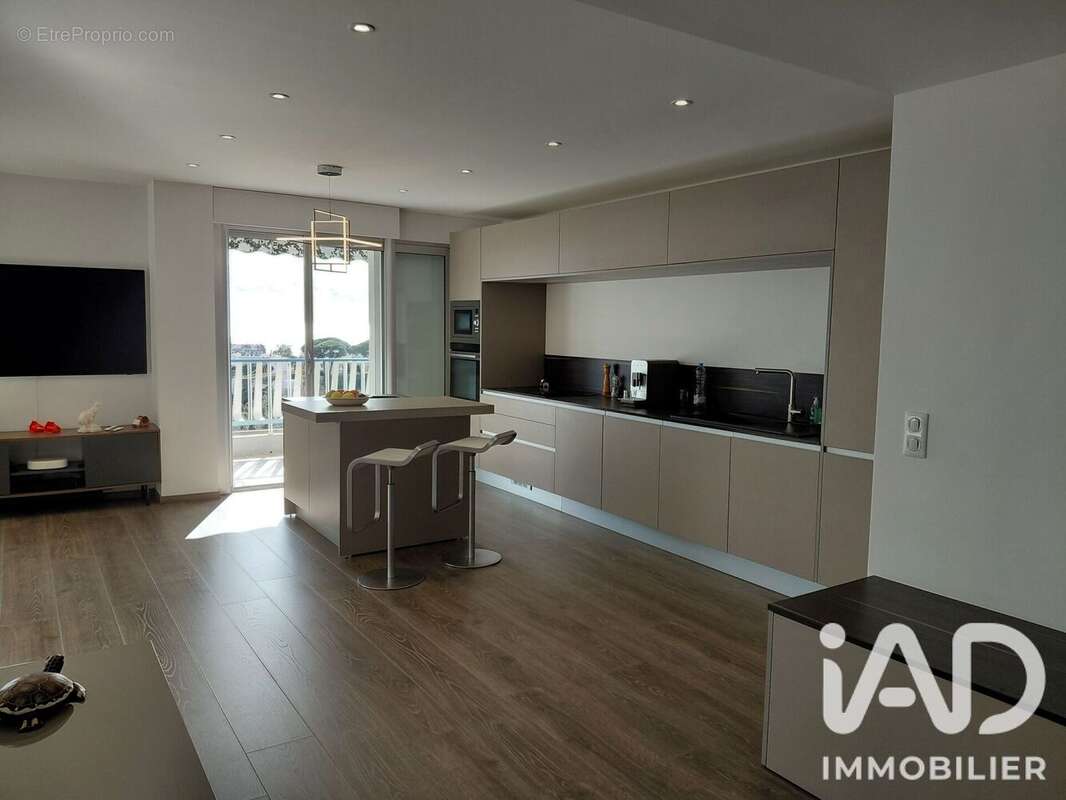 Appartement 95 m² à Cannes  - photo 8