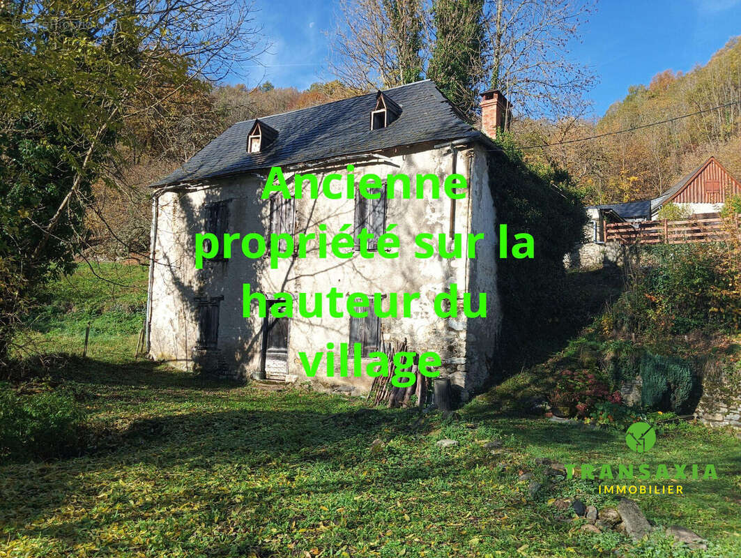Maison à SAINT-LARY
