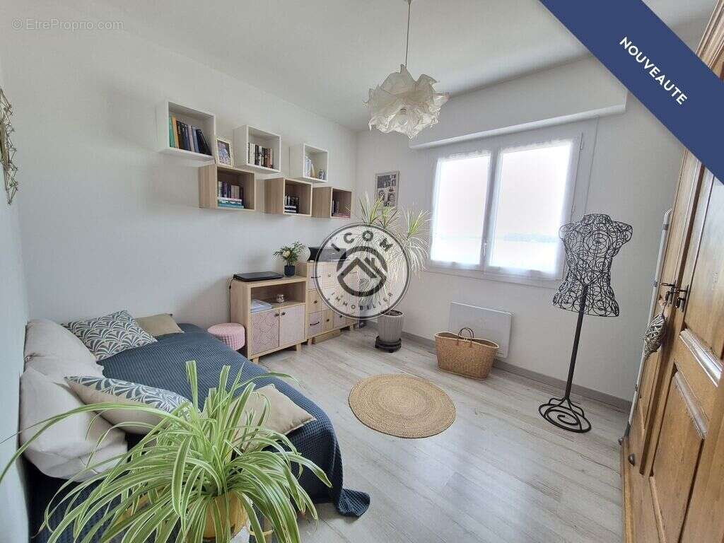 Toit gascon avec piscine et vaste sous-sol aménageable – Haut-Ma - photo 8