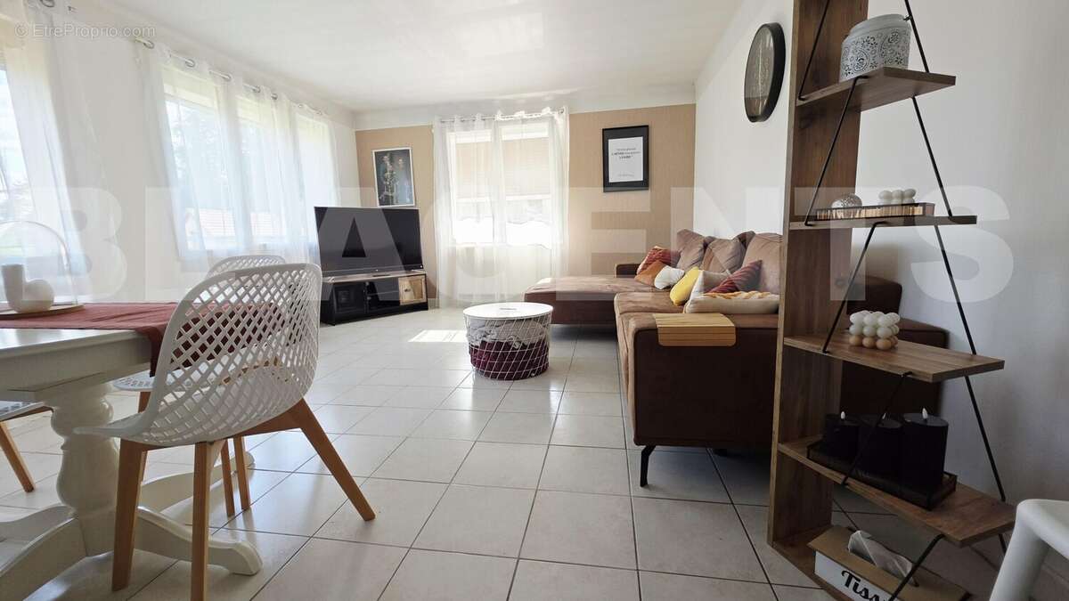 20250718_180105 - Maison à SEDAN