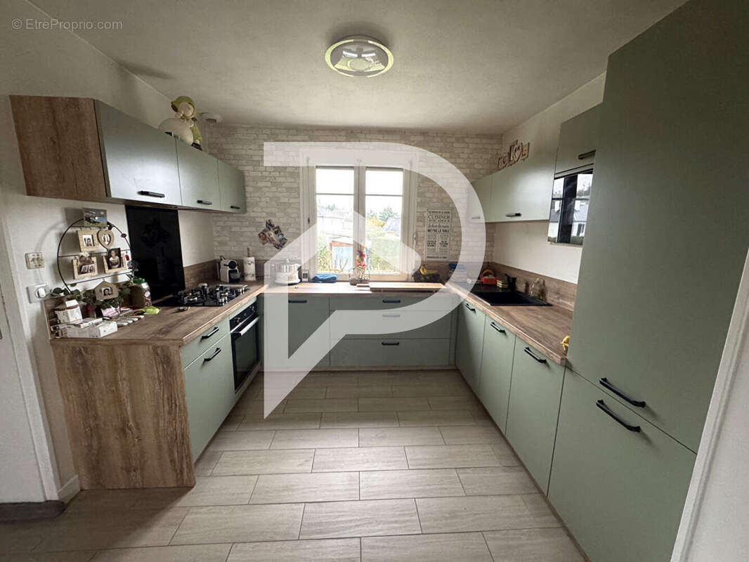 Maison à EZY-SUR-EURE