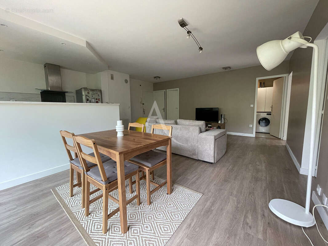 Appartement à ATHIS-MONS