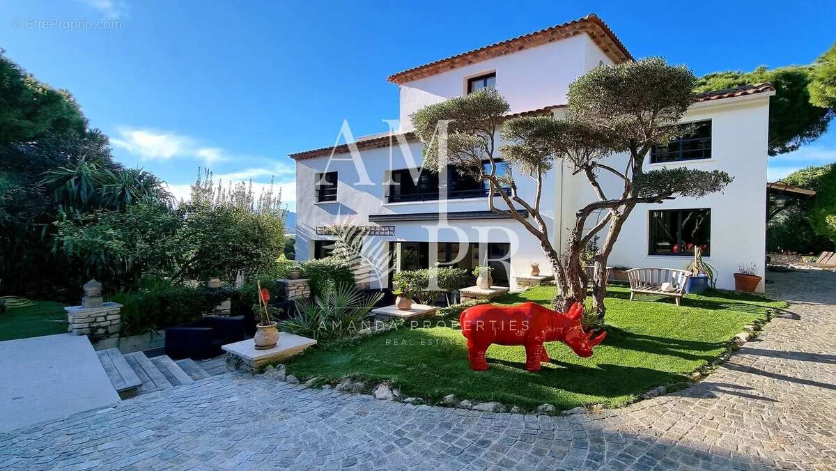 Maison à CANNES