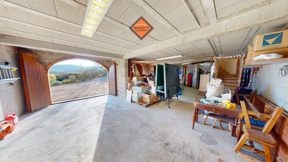 Maison à LE BOIS-D'OINGT