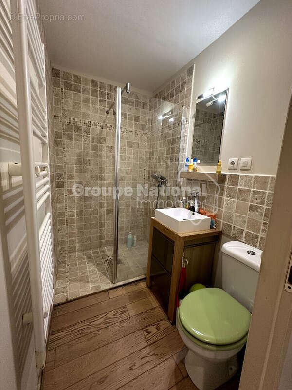 Caveirac Maison en pierres 4 chambres avec cour et parking - photo 15