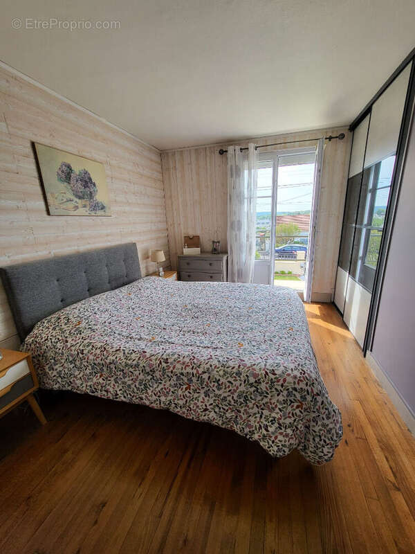 Maison à BONNIERES-SUR-SEINE