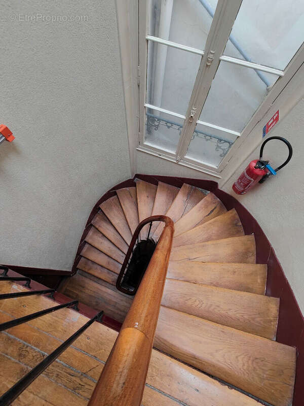 Appartement à PARIS-7E