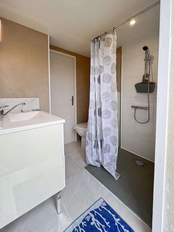 Maison à RAZAC-SUR-L'ISLE