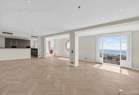 Appartement à BEAULIEU-SUR-MER