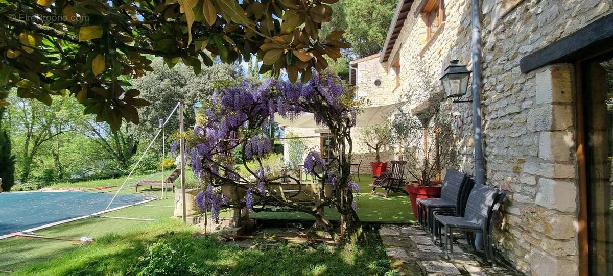 Maison à CHATELLERAULT