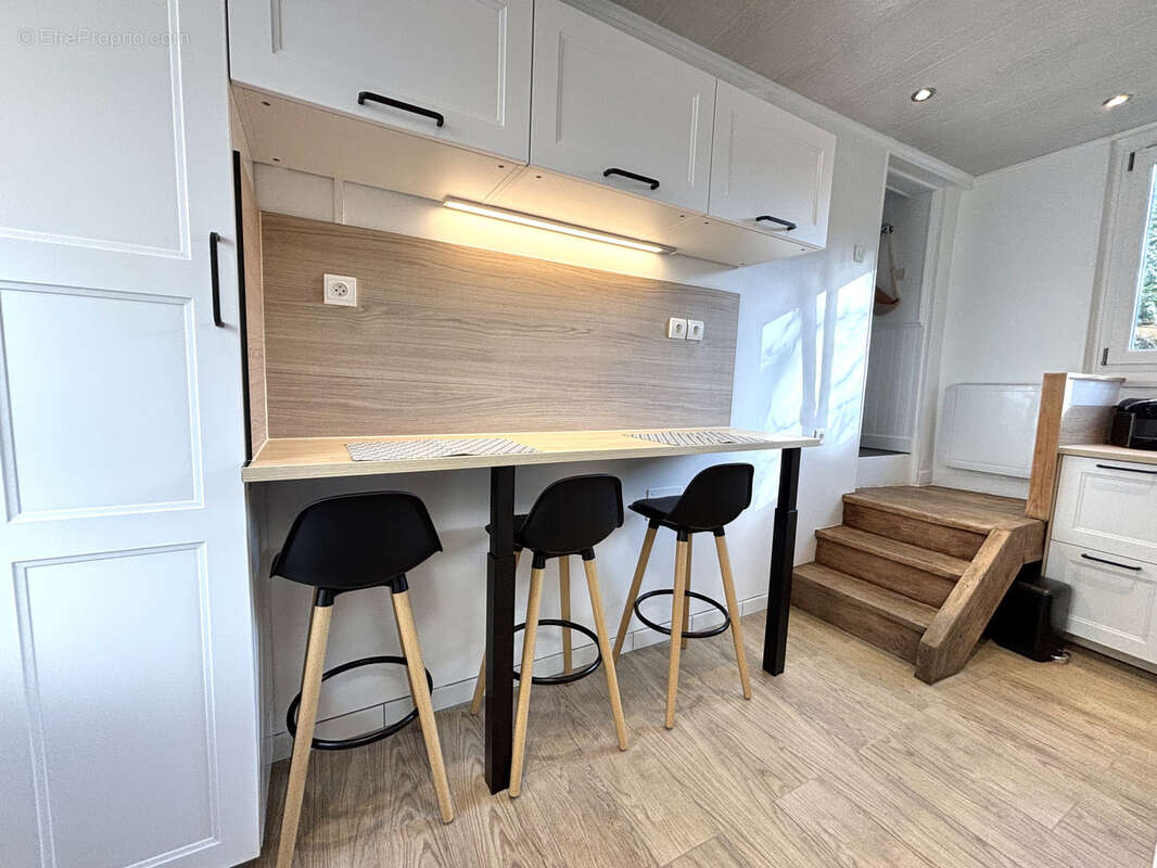 Maison à CRECY-LA-CHAPELLE