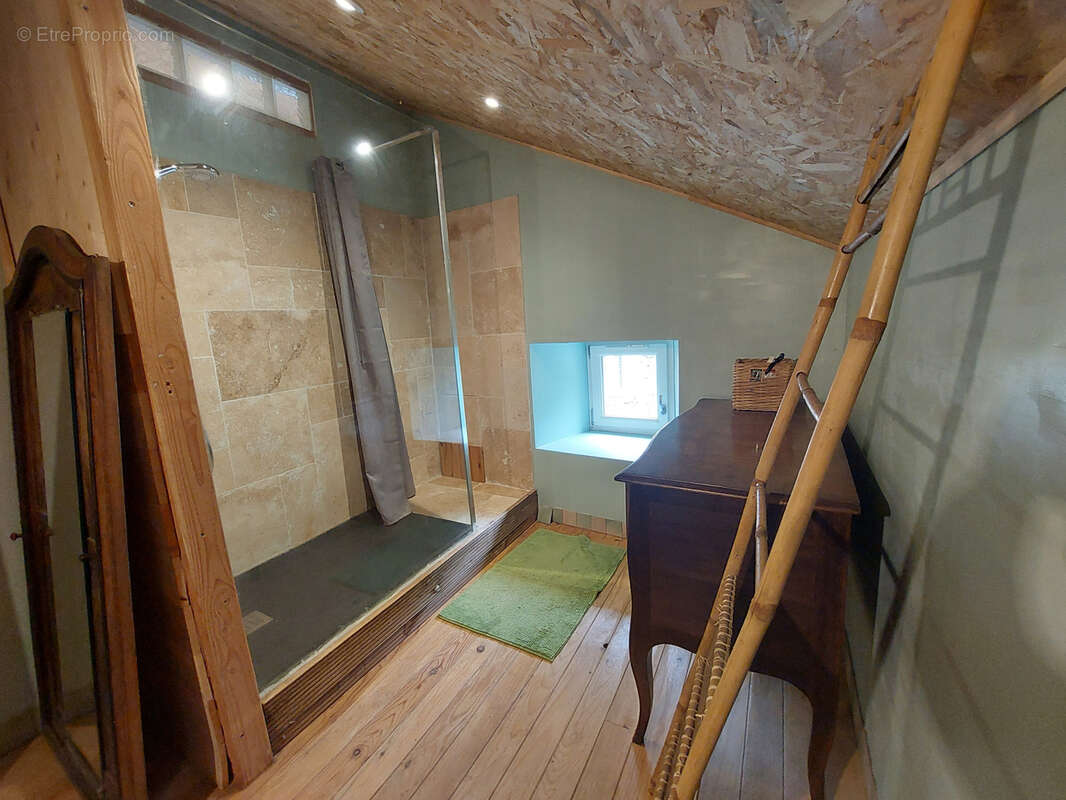 Maison à PEUX-ET-COUFFOULEUX