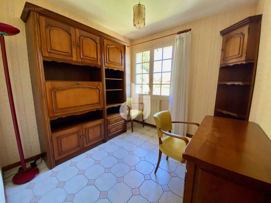Maison à VILLENAVE-D'ORNON