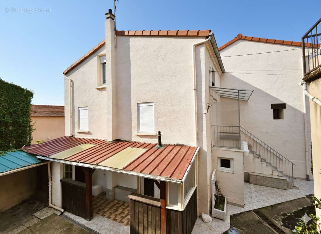 Maison à SAINTE-FLORINE