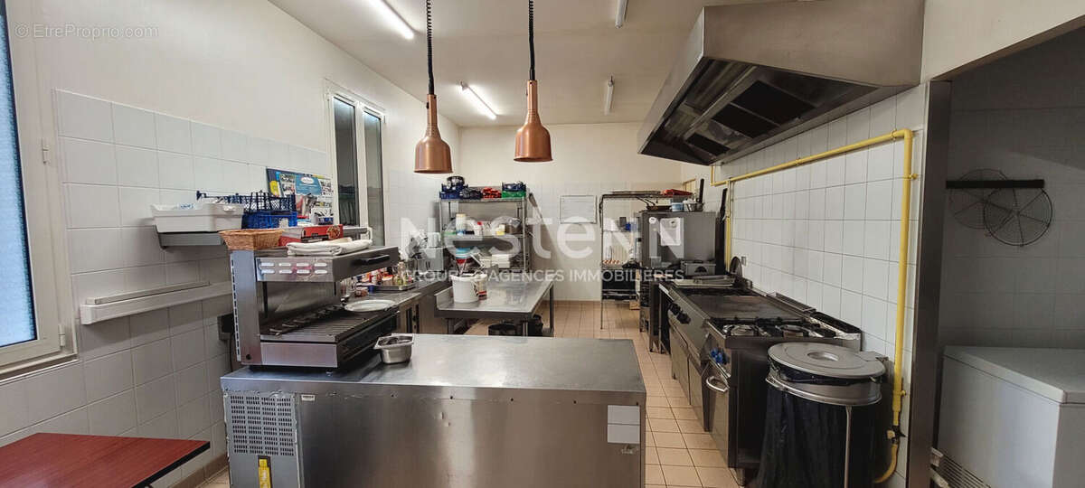 Commerce à SAINT-GEORGES-SUR-CHER