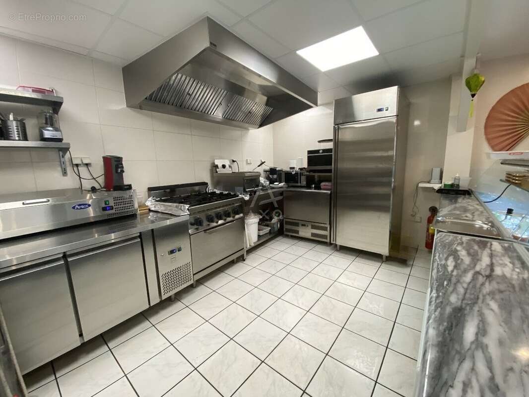 Commerce à BELIN-BELIET