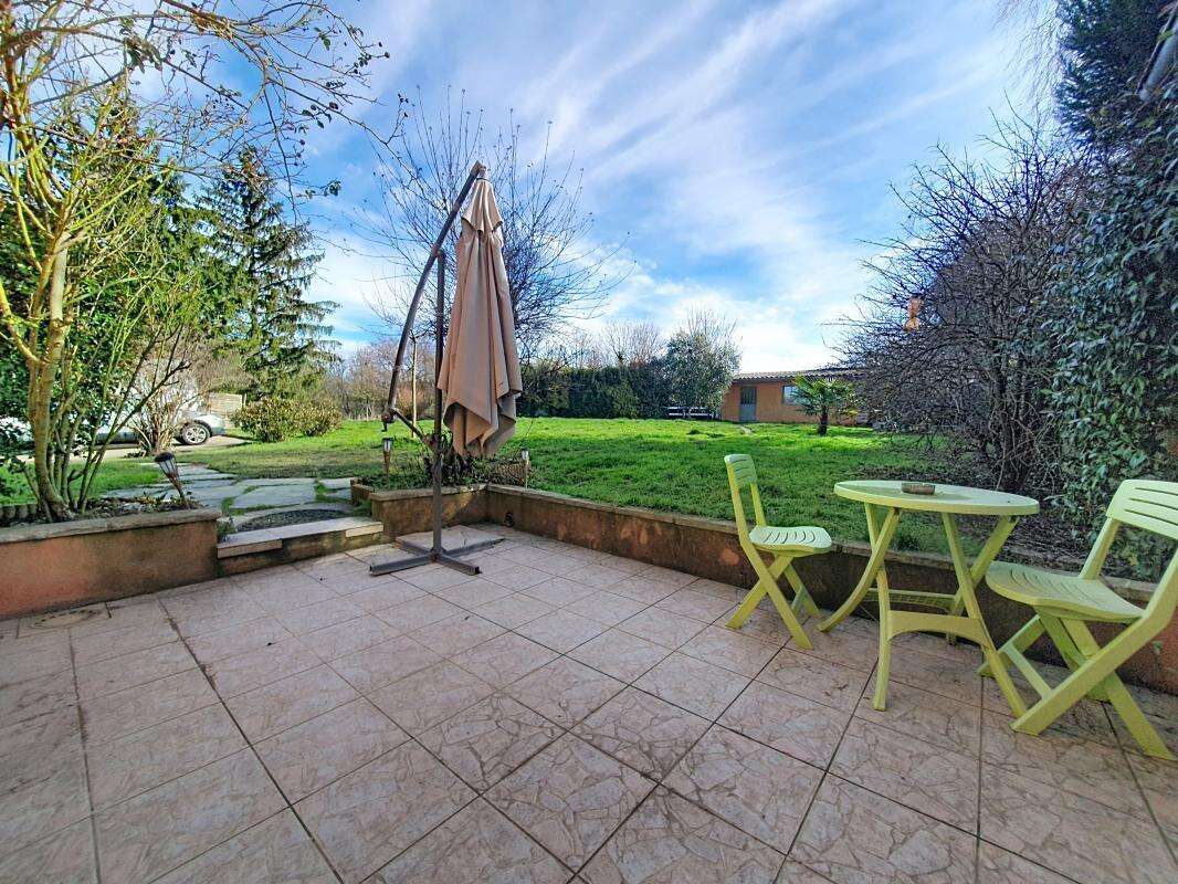 Maison à SAINT-PIERRE-DE-CHANDIEU