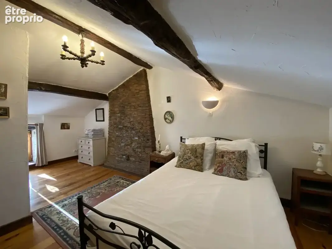 Deux maisons dans un charmant hameau de Bussière Poitevine avec potentiel de revenus - photo 10