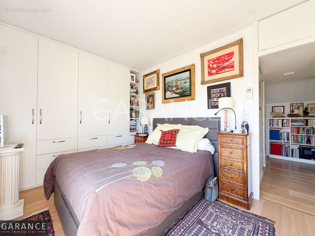 Appartement à PARIS-12E