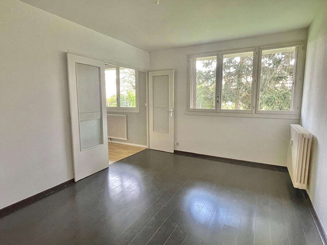 Appartement à BOURGOIN-JALLIEU