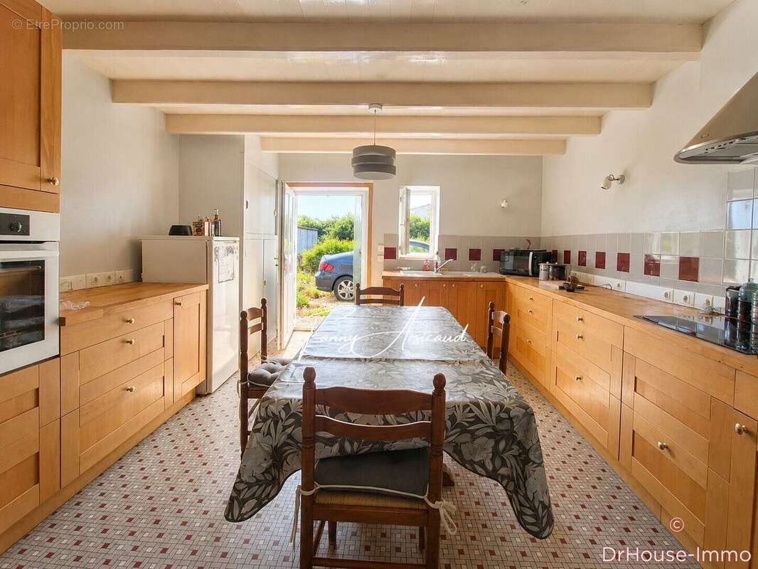 Maison 152 m² à Vix  - photo 38