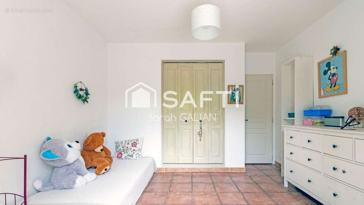 Photo 7 - Maison à ROQUEBRUNE-SUR-ARGENS