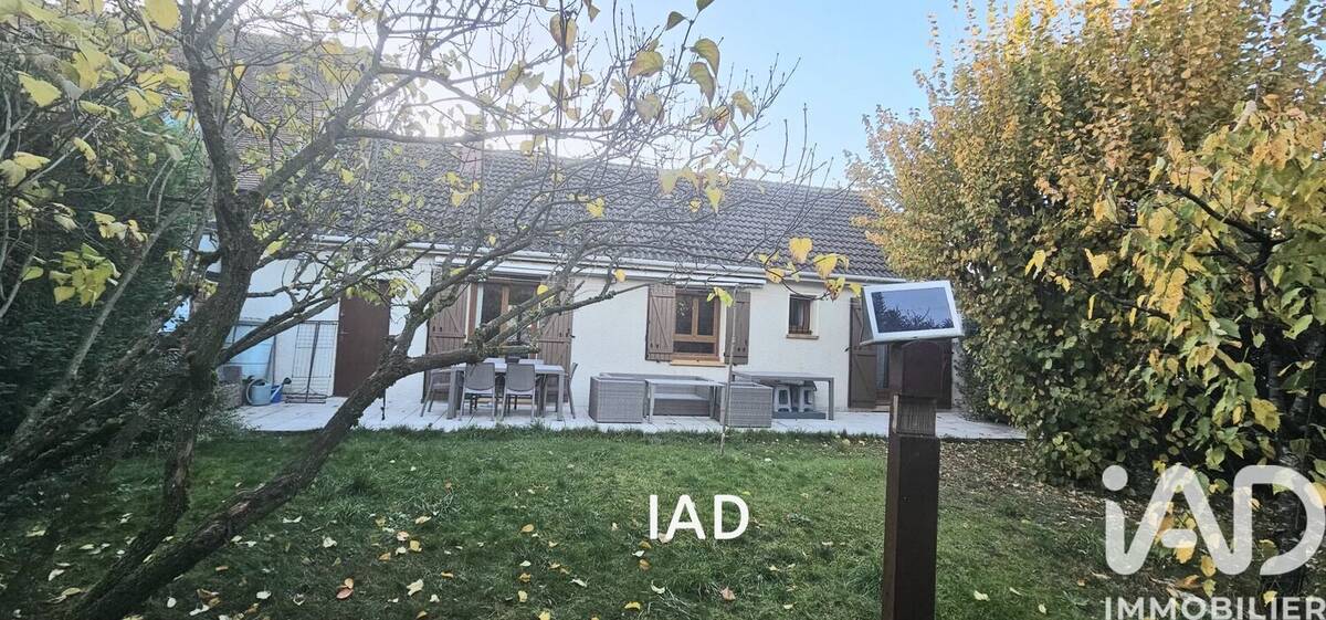 Photo 1 - Maison à LES MUREAUX