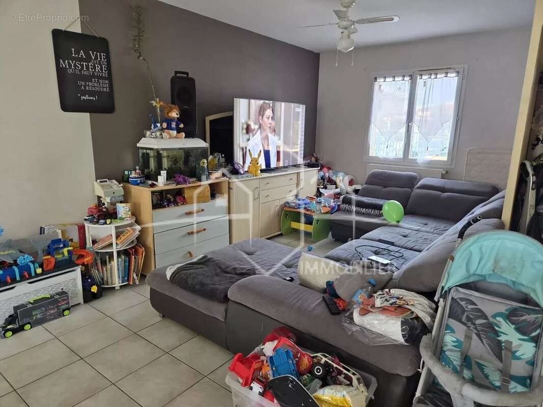 Maison à SAINT-SORLIN-EN-VALLOIRE