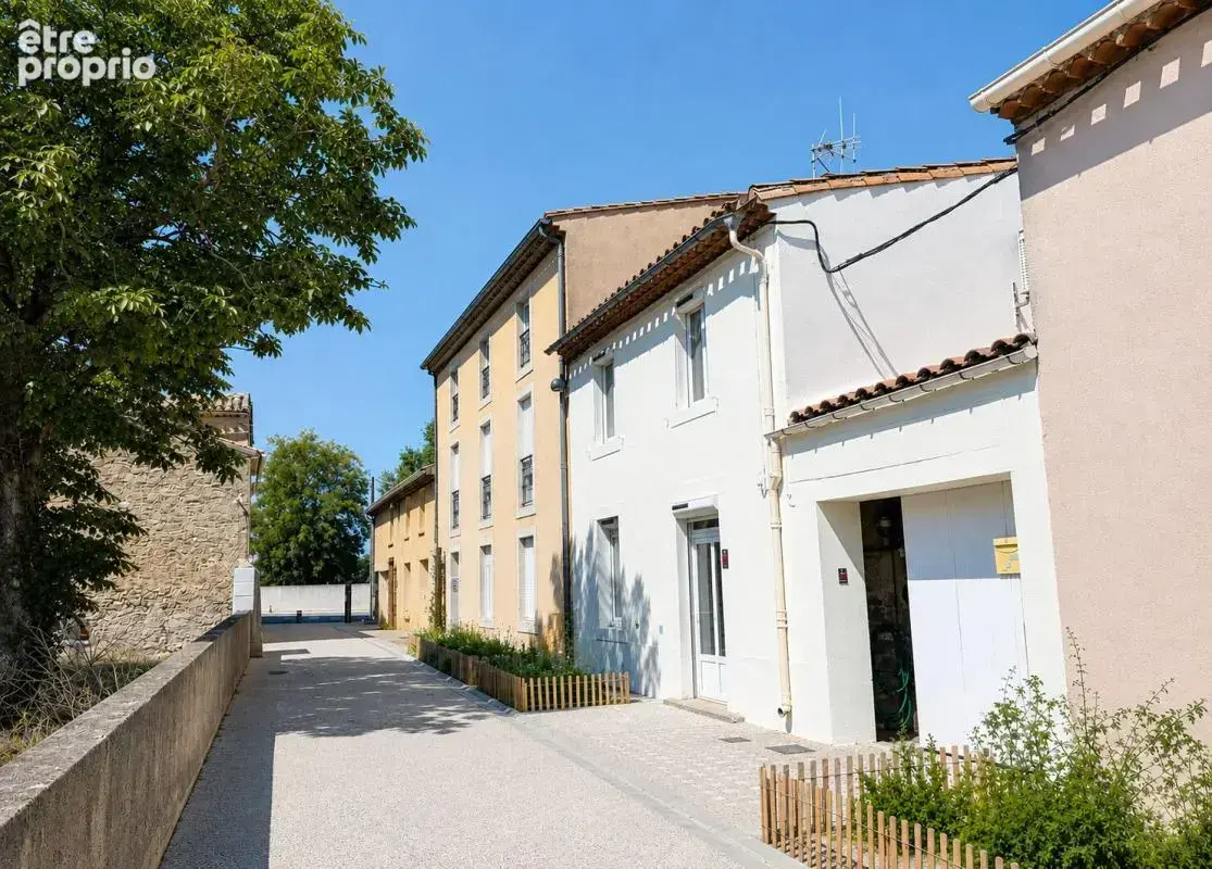 Maison de village 4 pièces avec cour, garage et atelier à Villegailhenc, proche Carcassonne - photo 9