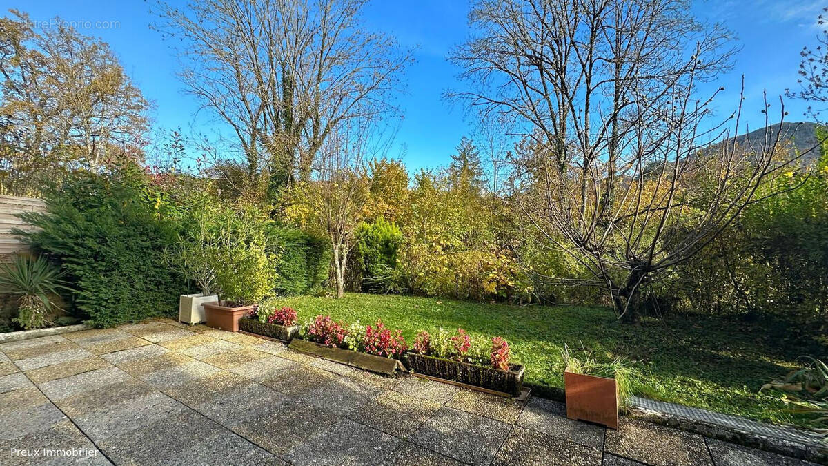 Appartement à ANNECY-LE-VIEUX