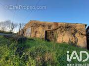 Photo 1 - Parking à BEAUSSE