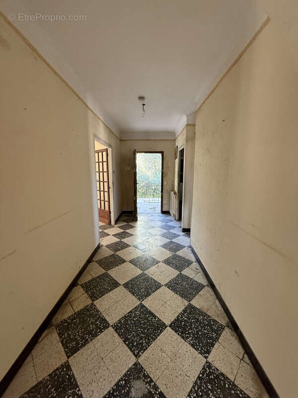 Appartement à LANSARGUES