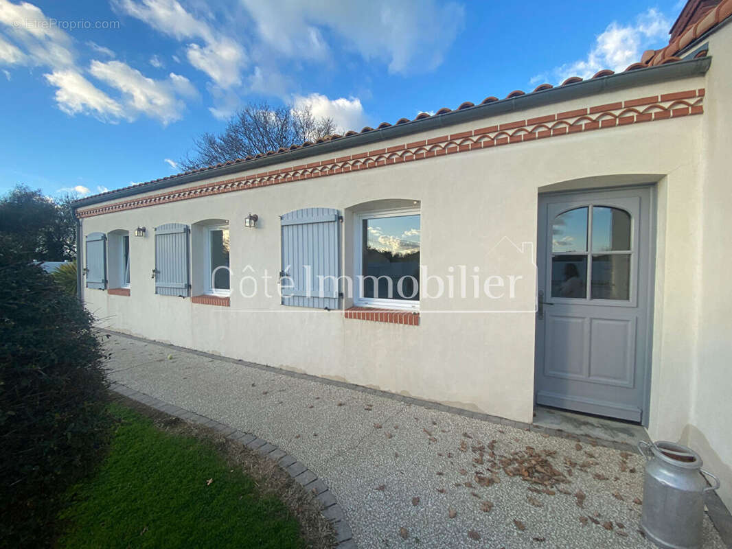 Maison à SAINT-MICHEL-CHEF-CHEF