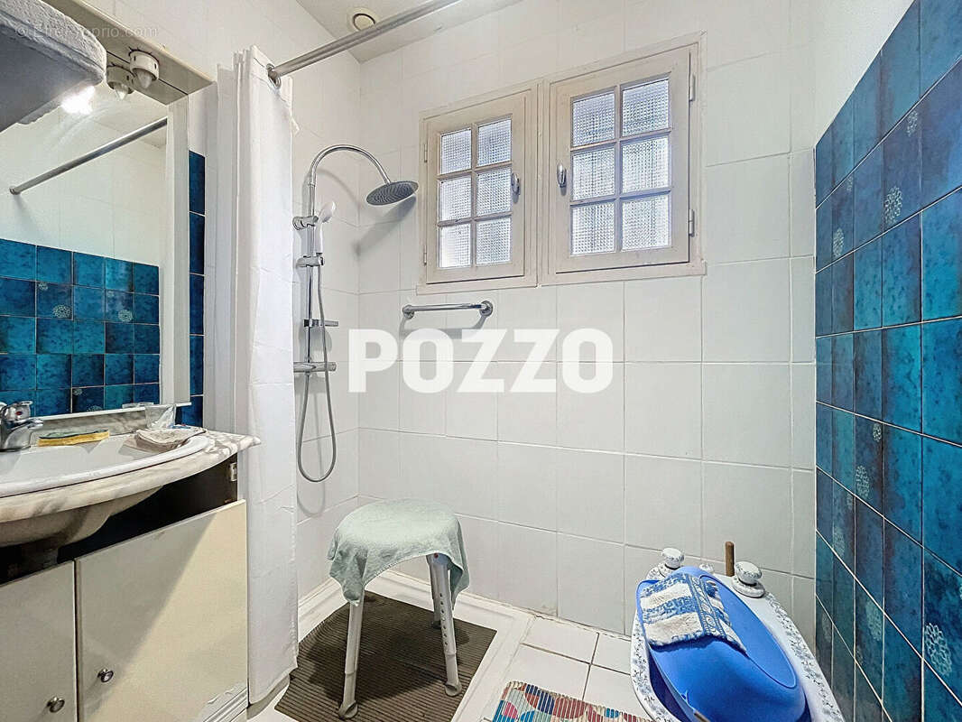 Maison à EQUEMAUVILLE