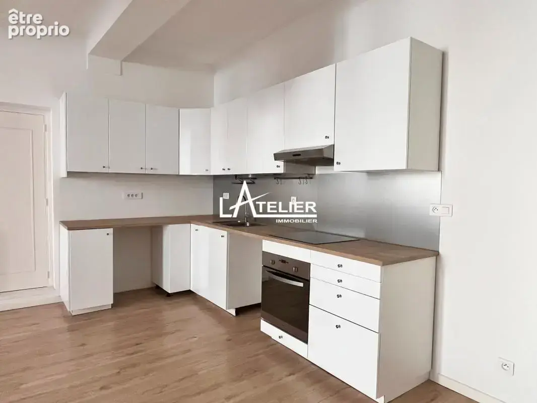 T2 rénové calme, grandes hauteurs, parquet, centre - photo 6
