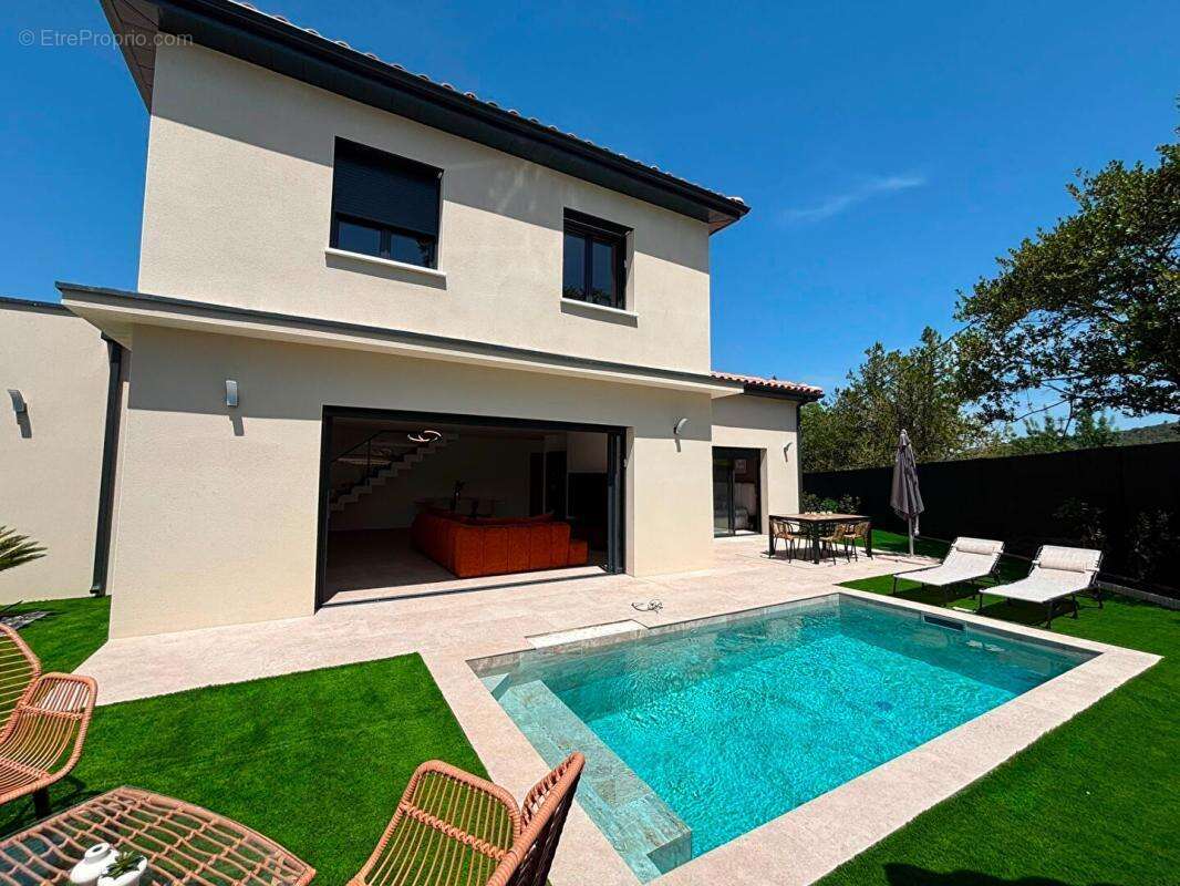Villa  5 pièce(s) 131 m2 - photo 2