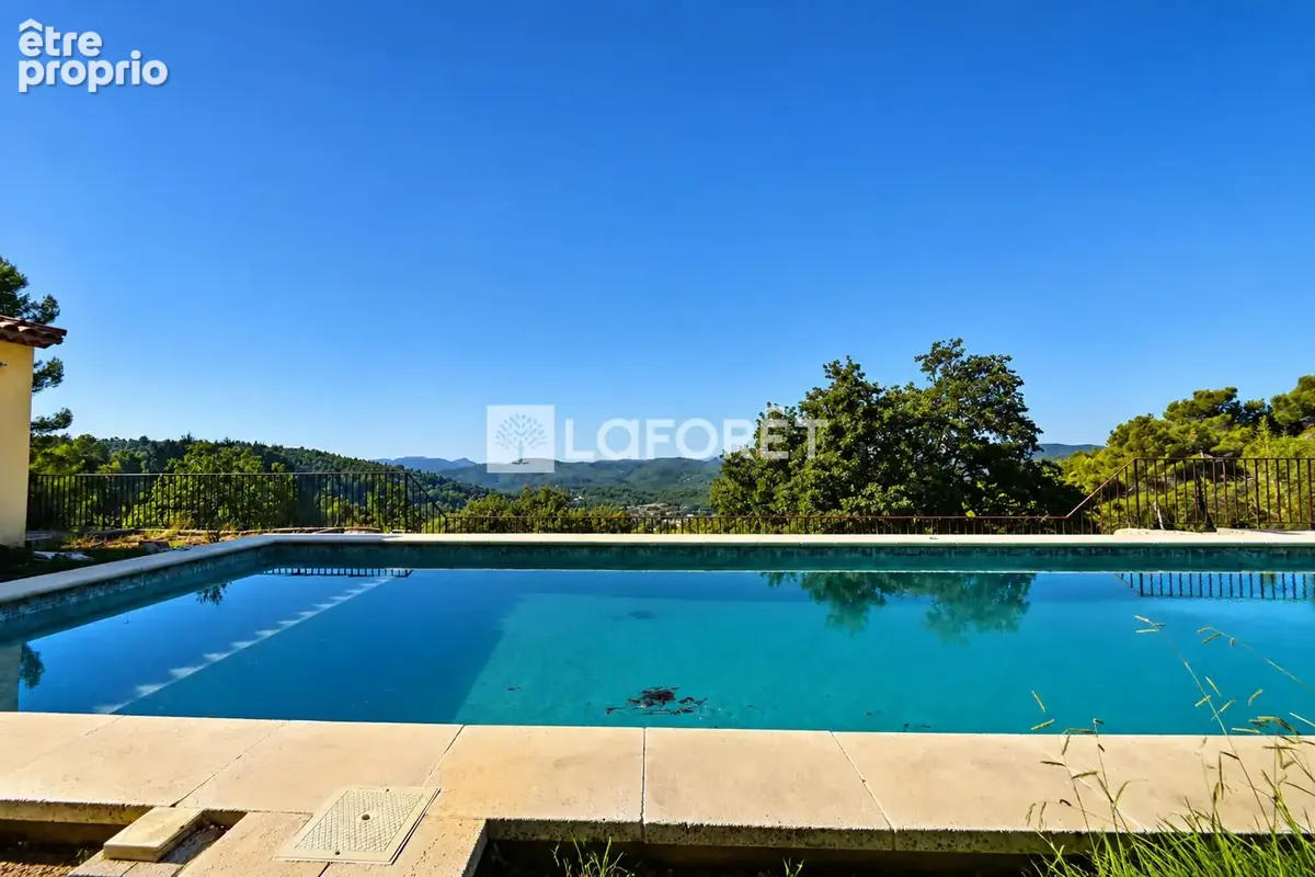 Maison Montauroux 7 pièce(s) 213 m2 - photo 14