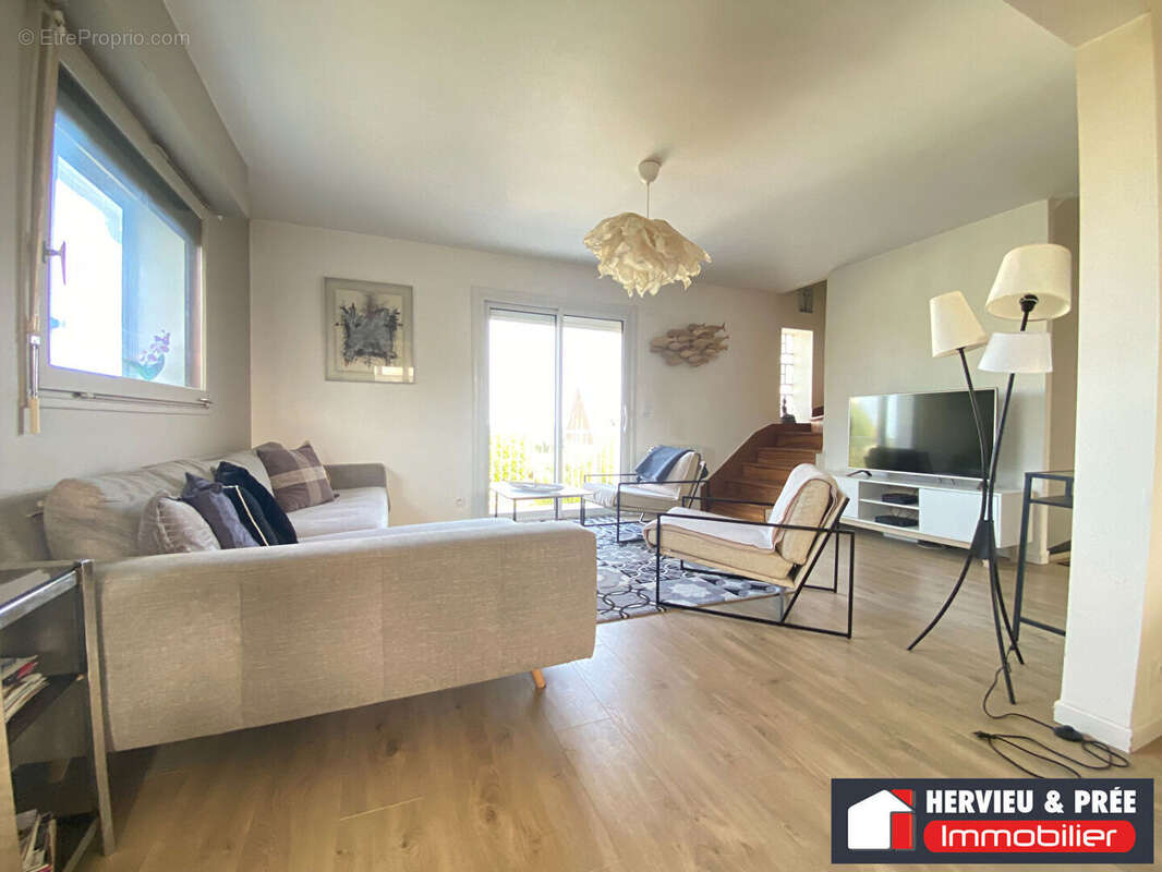 Maison à VER-SUR-MER