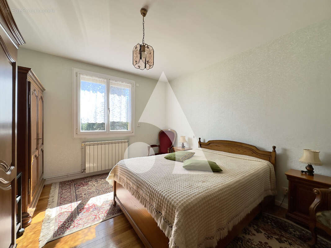 Maison à CAPDENAC
