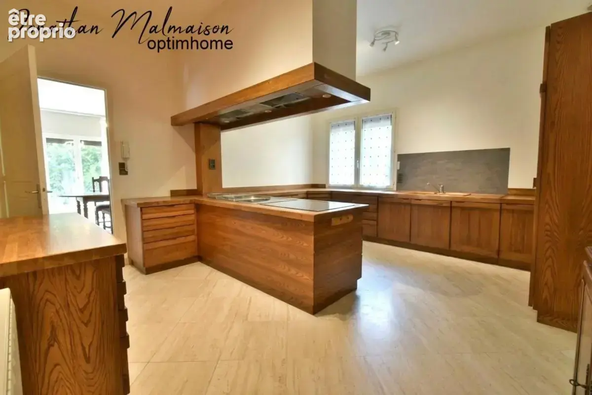 Proche Conches-en-Ouche – Maison traditionnelle avec 6 chambres, dont 2 suites au rez-de-chaussée, sur un hectare en partie bois - photo 11