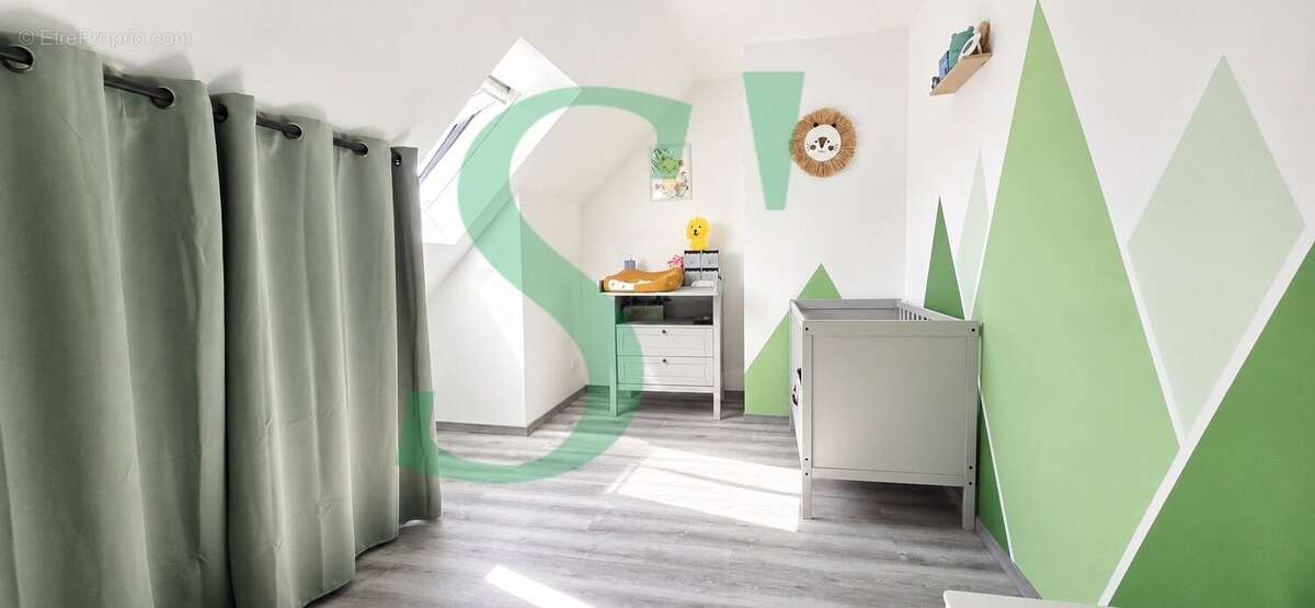 Maison 100 m² à Chars  - photo 9