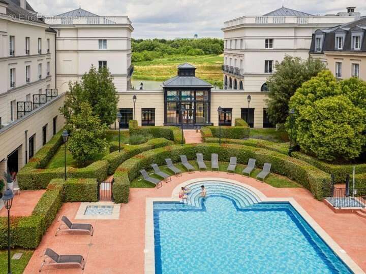 Appartement à SERRIS