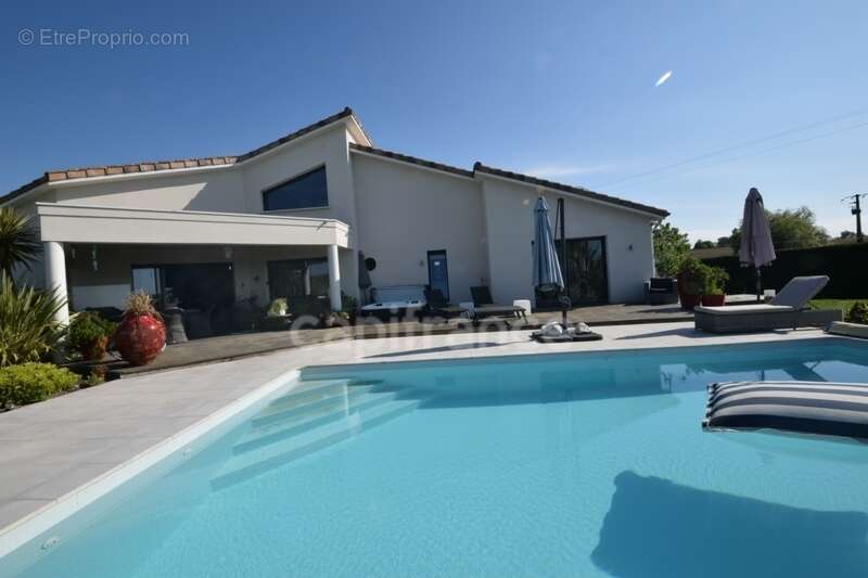 Villa d'architecte 3 chambres - piscine - jacuzzi - dépendances - proche de MARMANDE (47) - photo 27