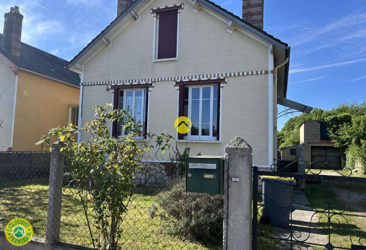 Maison à SAINT-VALERIEN