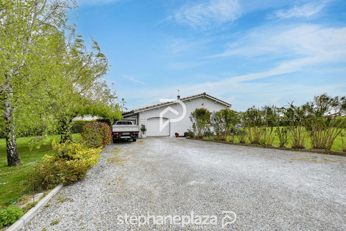 Maison à SAINTE-FOY-D&#039;AIGREFEUILLE