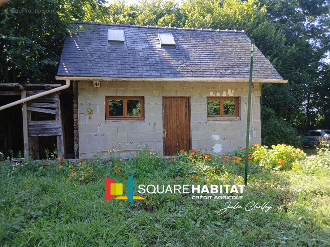 Terrain à BOUILLE-MENARD