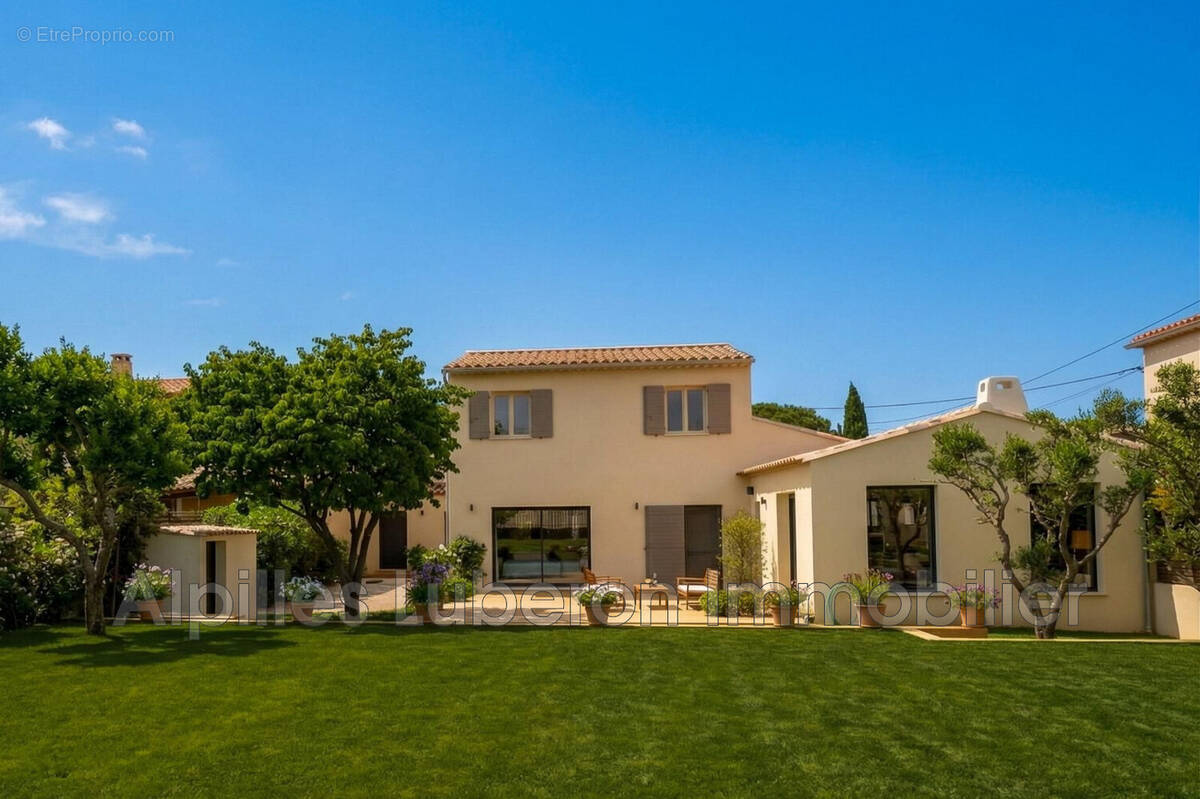 Maison à SAINT-REMY-DE-PROVENCE