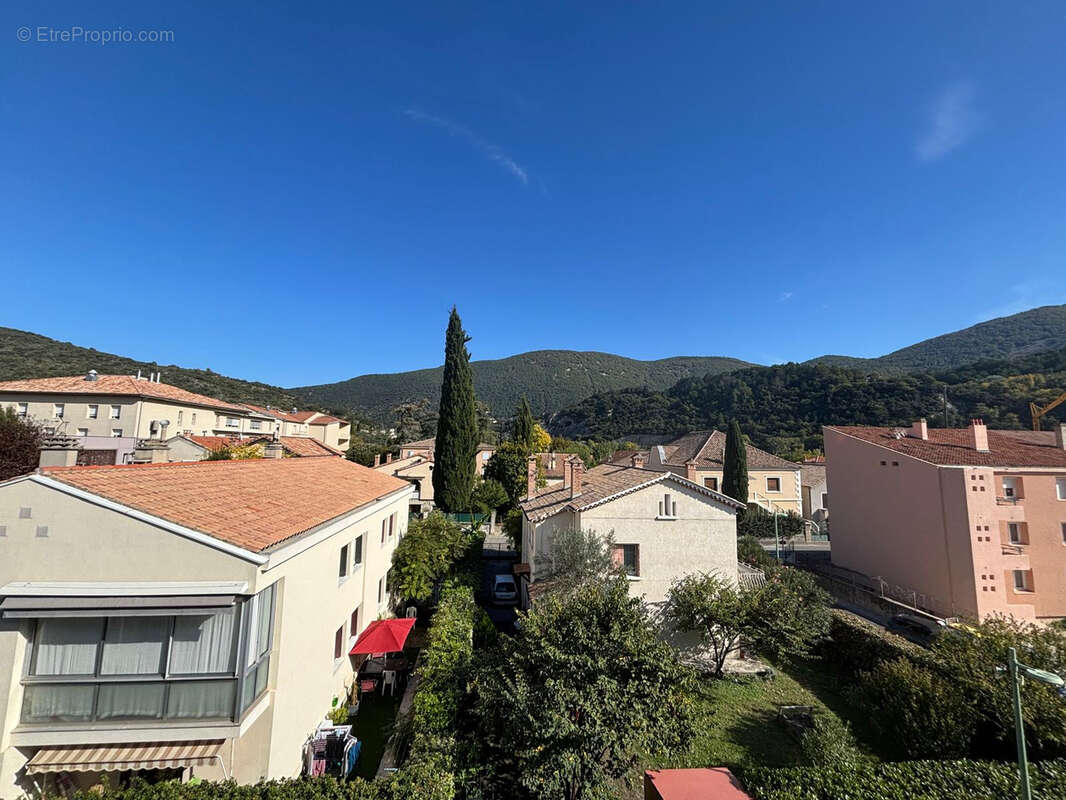 Appartement à NYONS